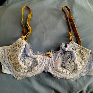 Victoria’s Secret dream angels bralet 34C
